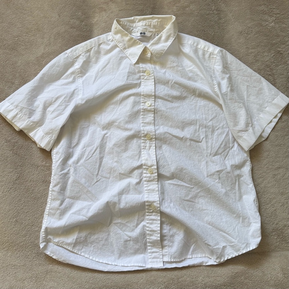 Uniqlo Shirt Womens Small Ivory Cotton Short Sleeve Button Front Top Crop